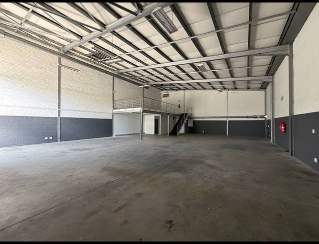 316M² WAREHOUSE TO LET IN BRACKENFELL INDUSTRIAL